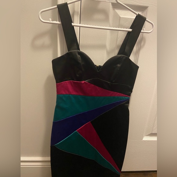 Little black dress - Picture 1 of 3